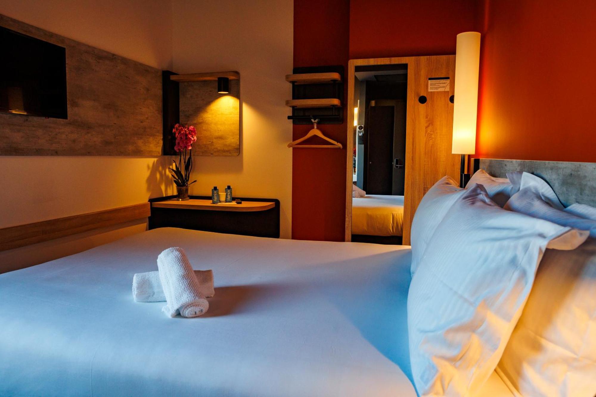 Ibis Budget Logrono Centro Zewnętrze zdjęcie