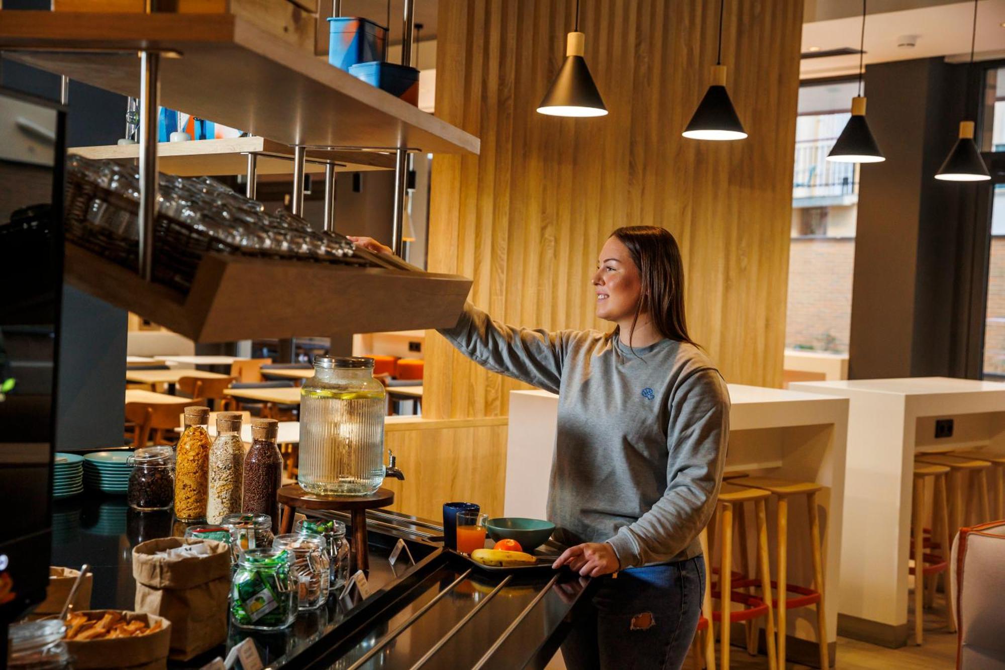 Ibis Budget Logrono Centro Zewnętrze zdjęcie