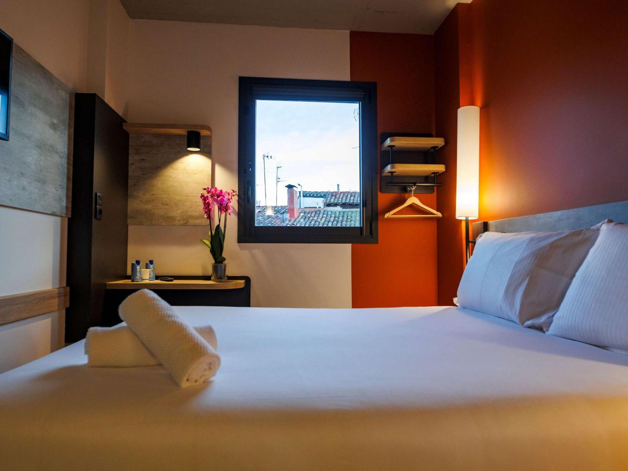 Ibis Budget Logrono Centro Zewnętrze zdjęcie
