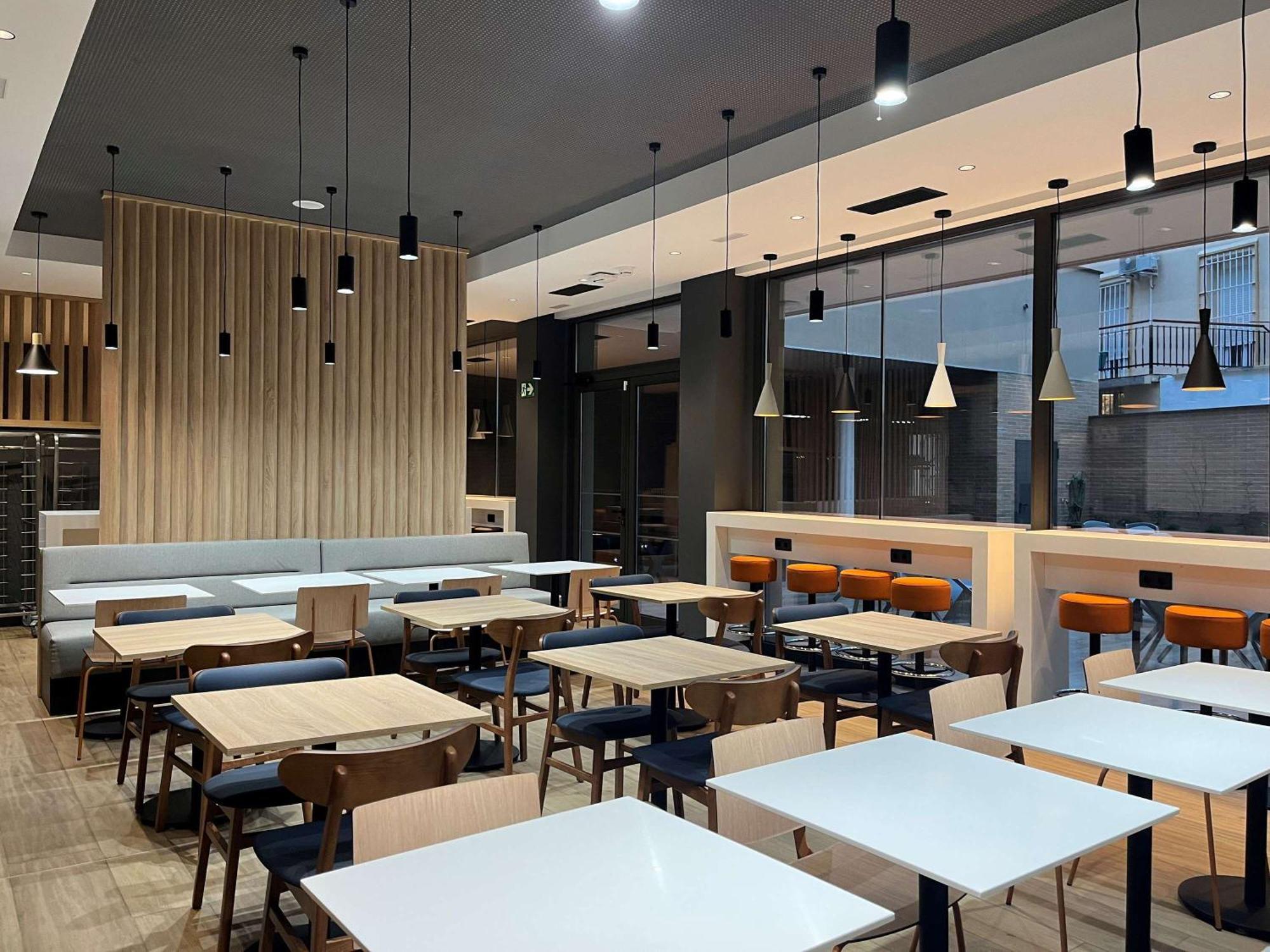Ibis Budget Logrono Centro Zewnętrze zdjęcie
