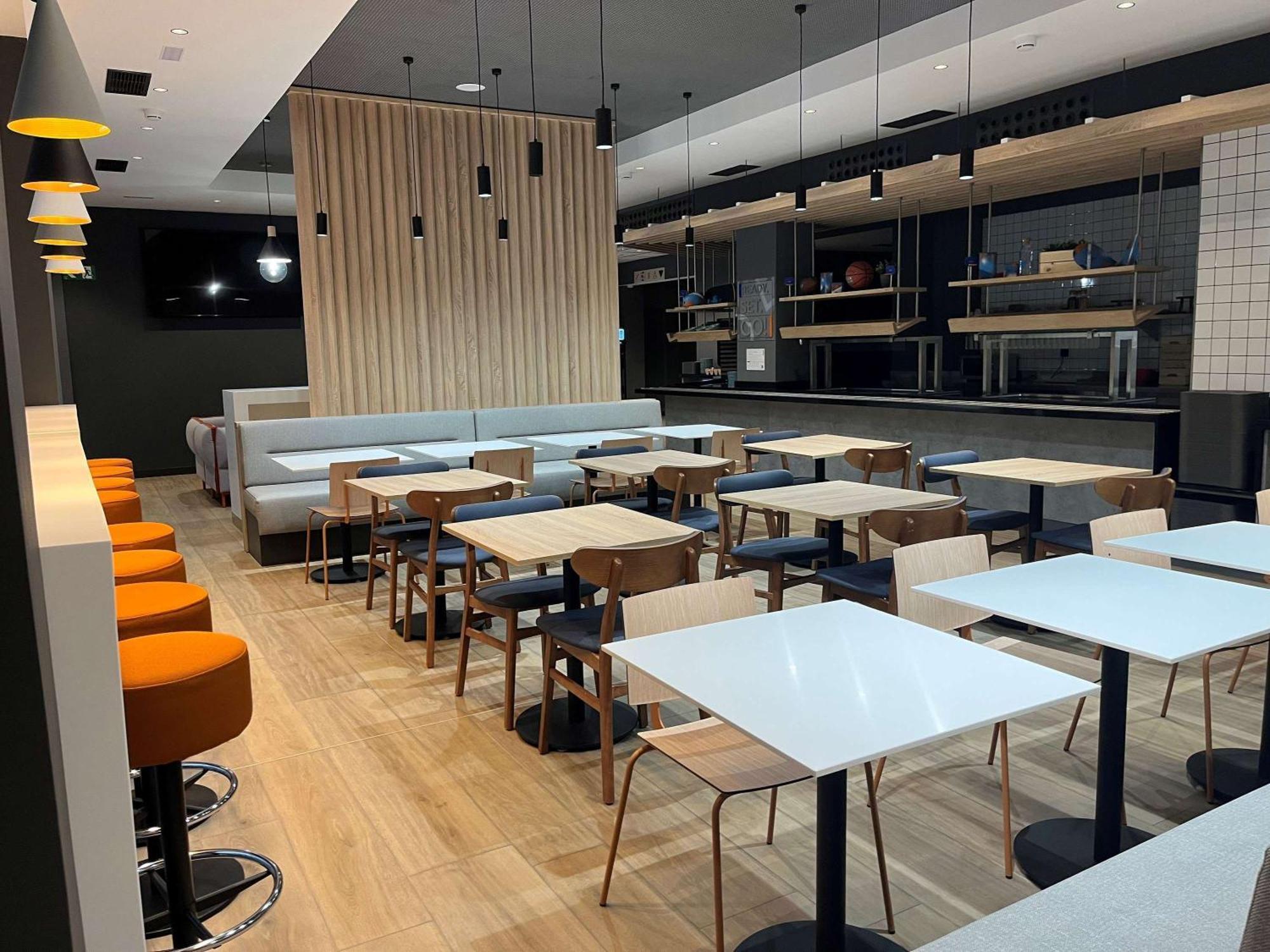 Ibis Budget Logrono Centro Zewnętrze zdjęcie